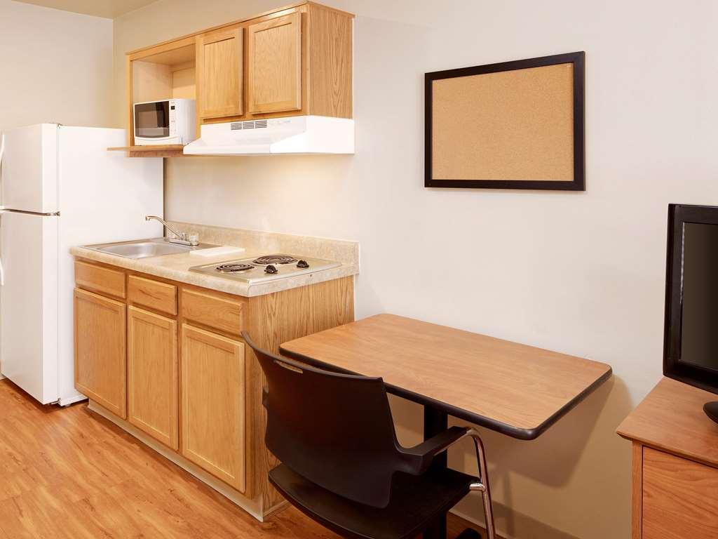 Extended Stay America Select Suites - Fayetteville - West חדר תמונה
