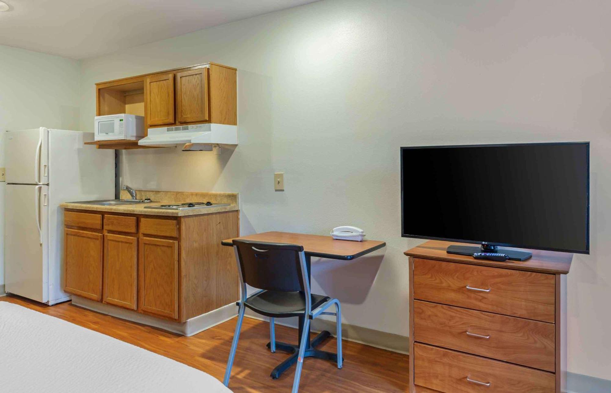 Extended Stay America Select Suites - Fayetteville - West מראה חיצוני תמונה